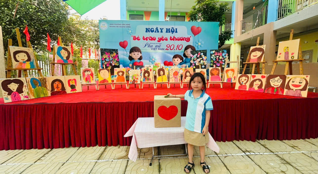 NHỮNG TRÁI TIM YÊU THƯƠNG - NHỮNG TẤM LÒNG VÀNG