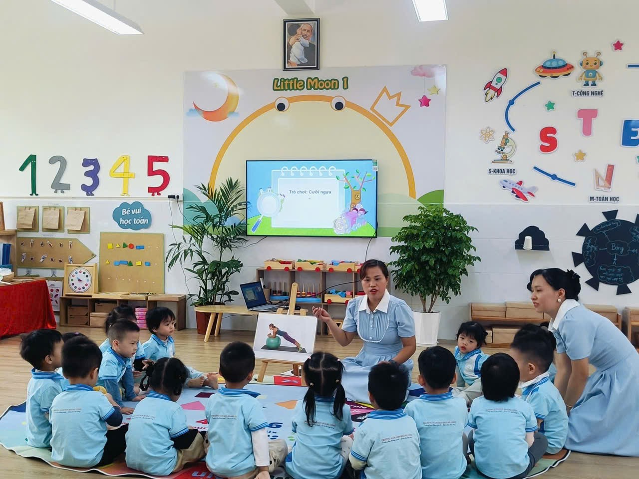 NGÀY THỨ 2 CỦA HỘI THI GIÁO VIÊN DẠY GIỎI- CHÀO MỪNG NGÀY NHÀ GIÁO VIỆT NAM 20-11